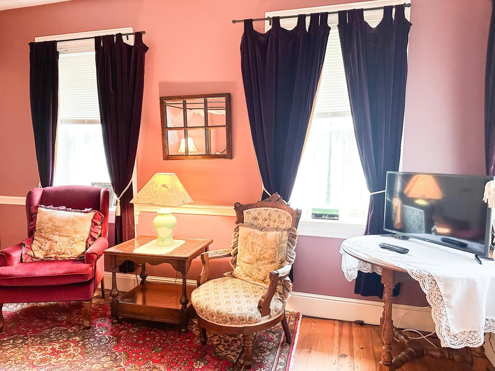 The Black Walnut Inn Amherst Luaran gambar