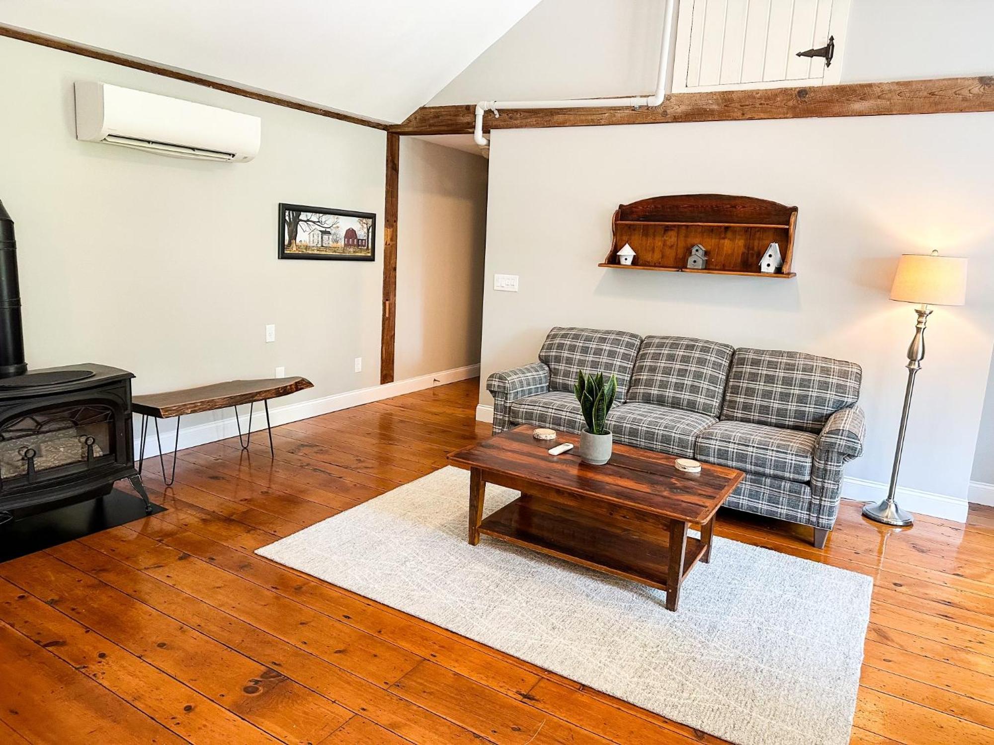 The Black Walnut Inn Amherst Luaran gambar